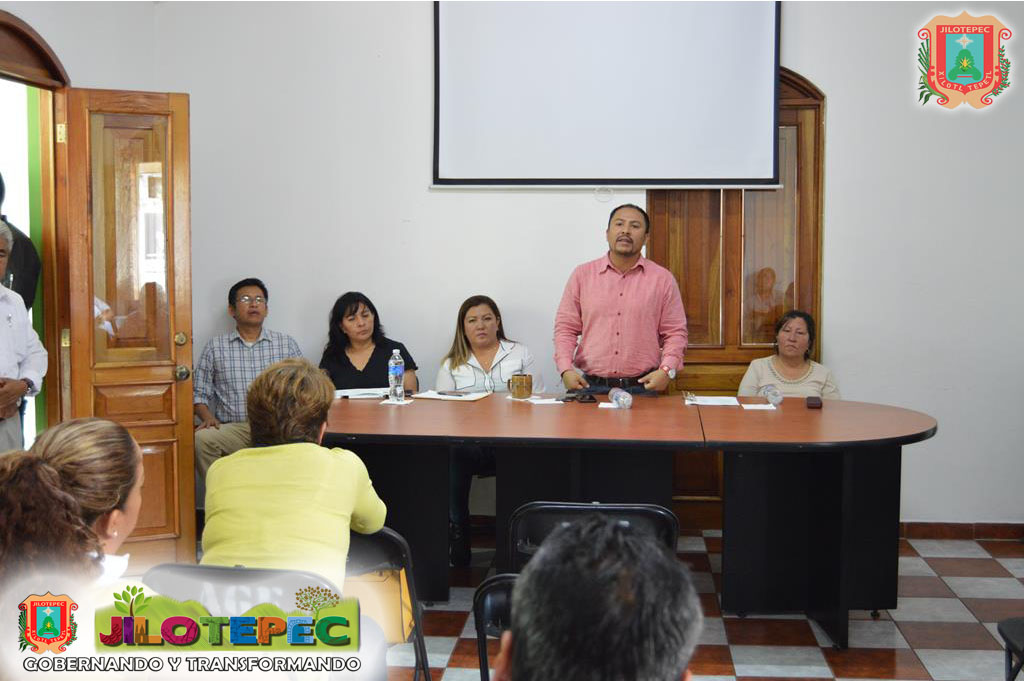 Reunión de trabajo con Directores de las escuelas