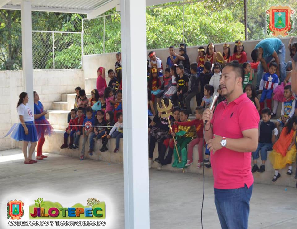 Techado estructural e impermeabilización de un aula.
